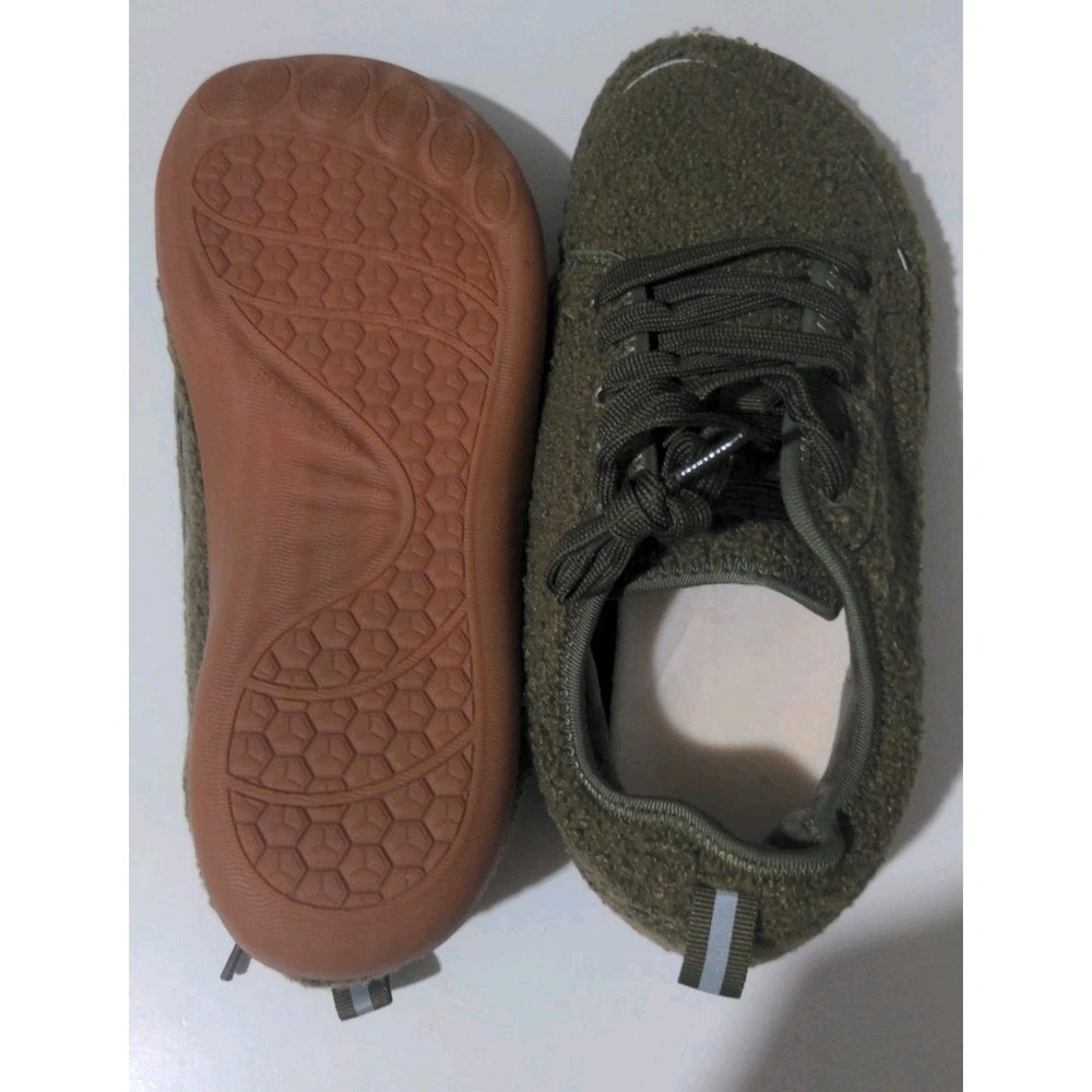 Men's Slip On Light Green Walking Shoes. Size 10 NWT - Picture 5 of 6